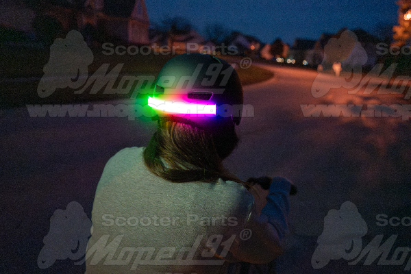 kerékpár fejvédő színes led világítás BRIGHT