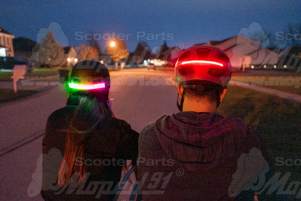 kerékpár fejvédő piros led világítás BRIGHT